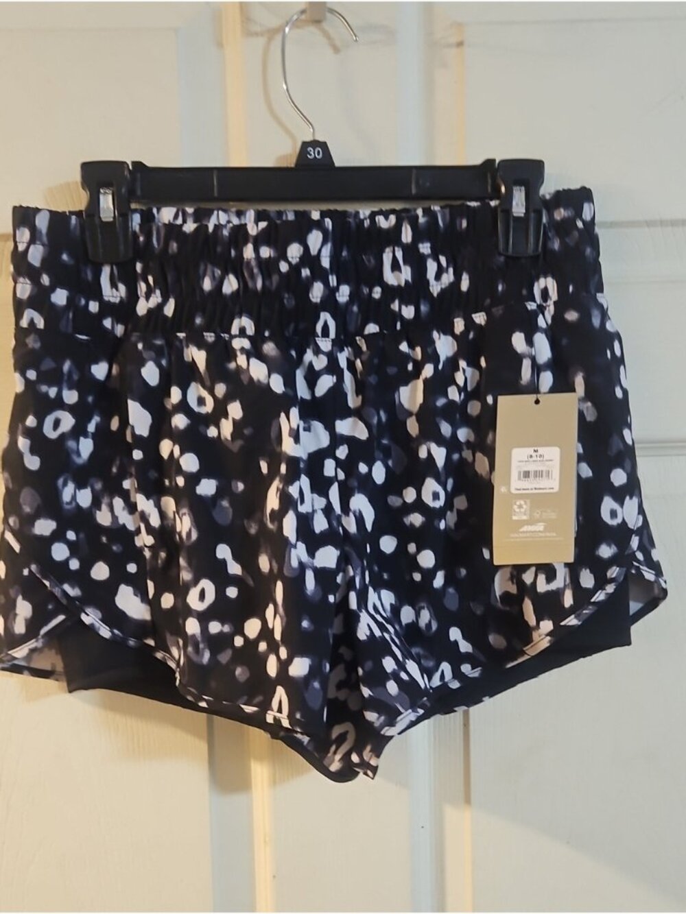 Avia Running Shorts WITH Bike Liner: BLACK SOOT PRINT: NEW WITH TAGS: M (8-10)